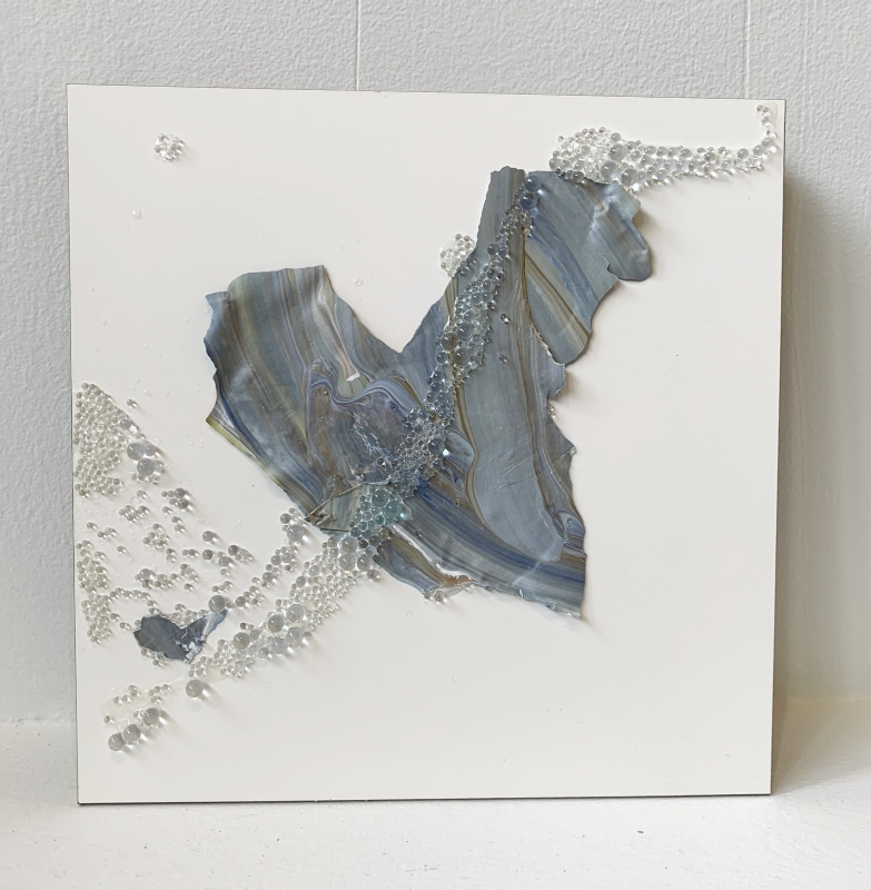 Peel Blue 1 by artist Maria Martin